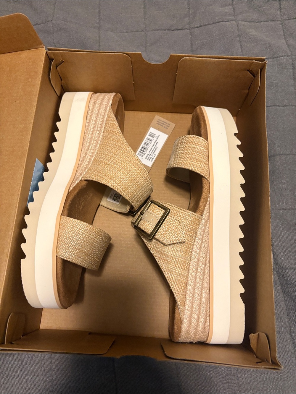 TOMS Beige Raffia Double-Band Slide Sandals Diana Mule Buckle never worn
Raffia - Picture 6 of 7